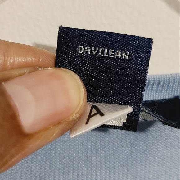 Ann Taylor | Women's Sky Blue Silk Blend Cardigan Sweater (Size Medium) - Picture 4 of 12